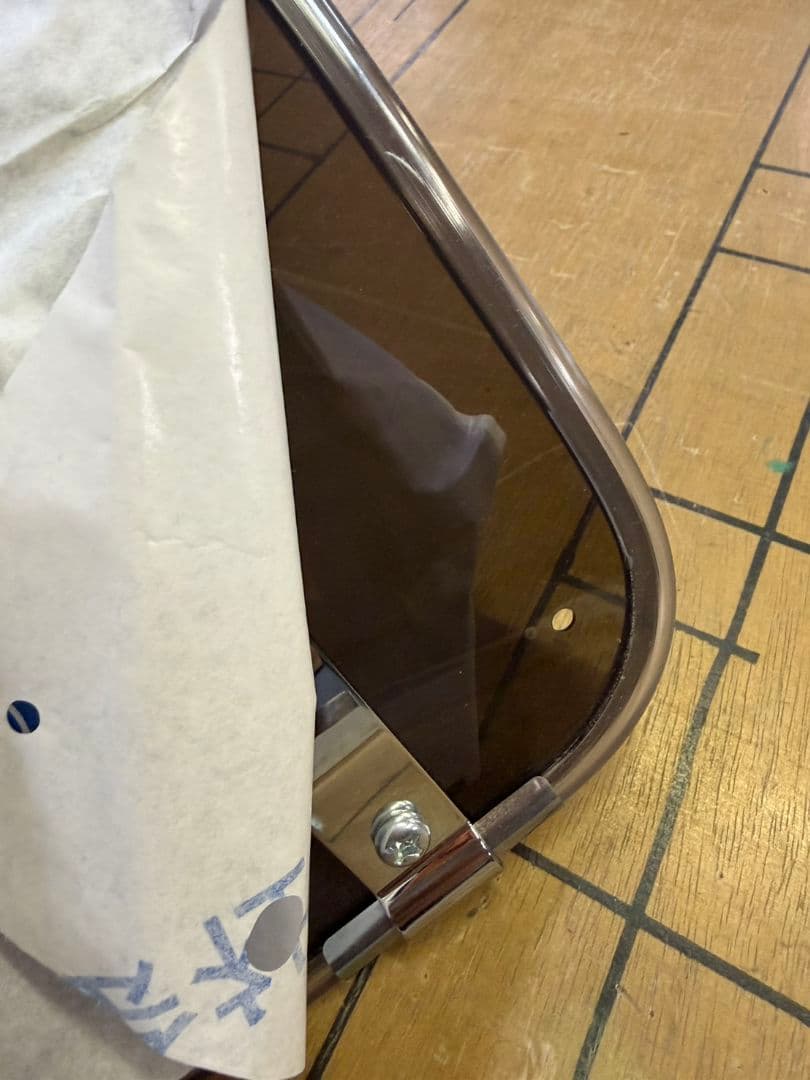 黄ばみスモーク風防