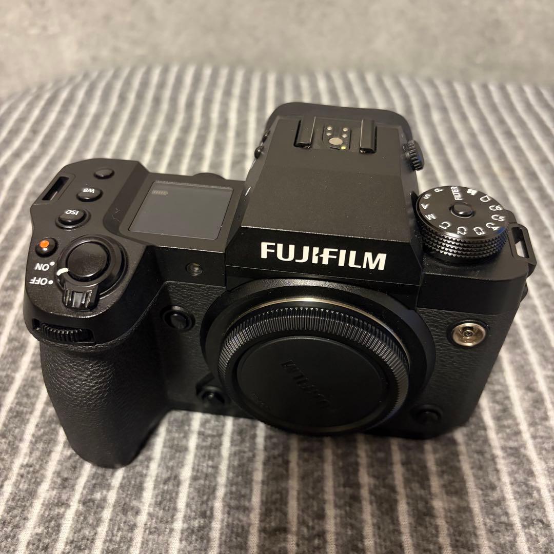 FUJIFILM X-H2 ミラーレスカメラ　ボディ　ブラック　作例あり