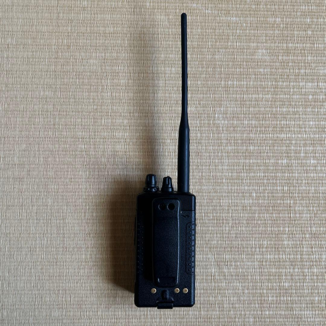 アマチュア無線機　スタンダード FT-60