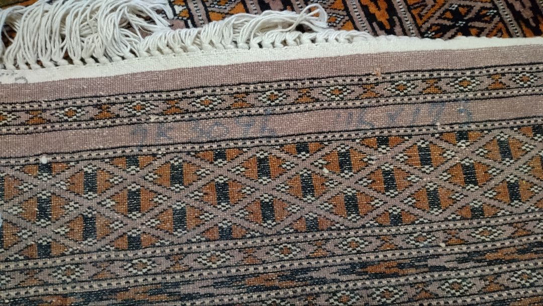 新品 未使用 パキスタン製？ 手織り ウール絨毯 大判 羊毛 カーペット ラグ