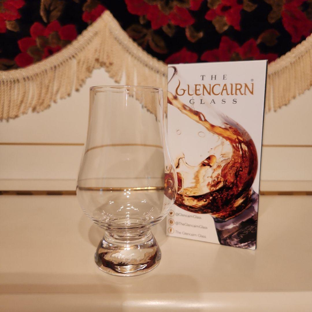 古酒 サントリーウイスキー  15年 グレンクアリングラス付き