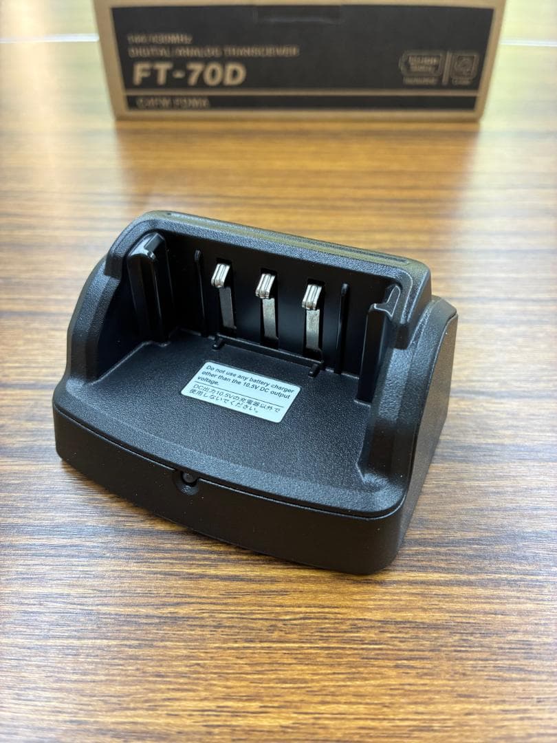 YAESU　FT-70D エアーバンドスペシャル　オプション品２点付き