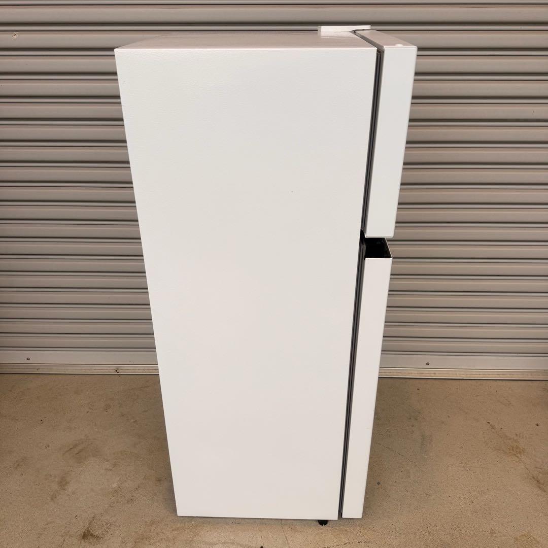 ● 極美品 冷蔵庫 ハイセンス 124L HR-B12E3W 2024年製