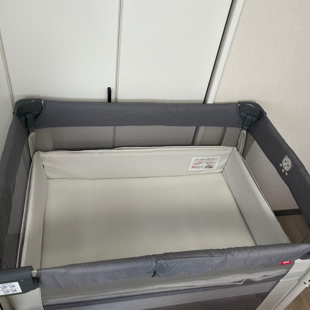 Aprica アップリカ　ココネルエアーAB ベビーベッド　グレーベア