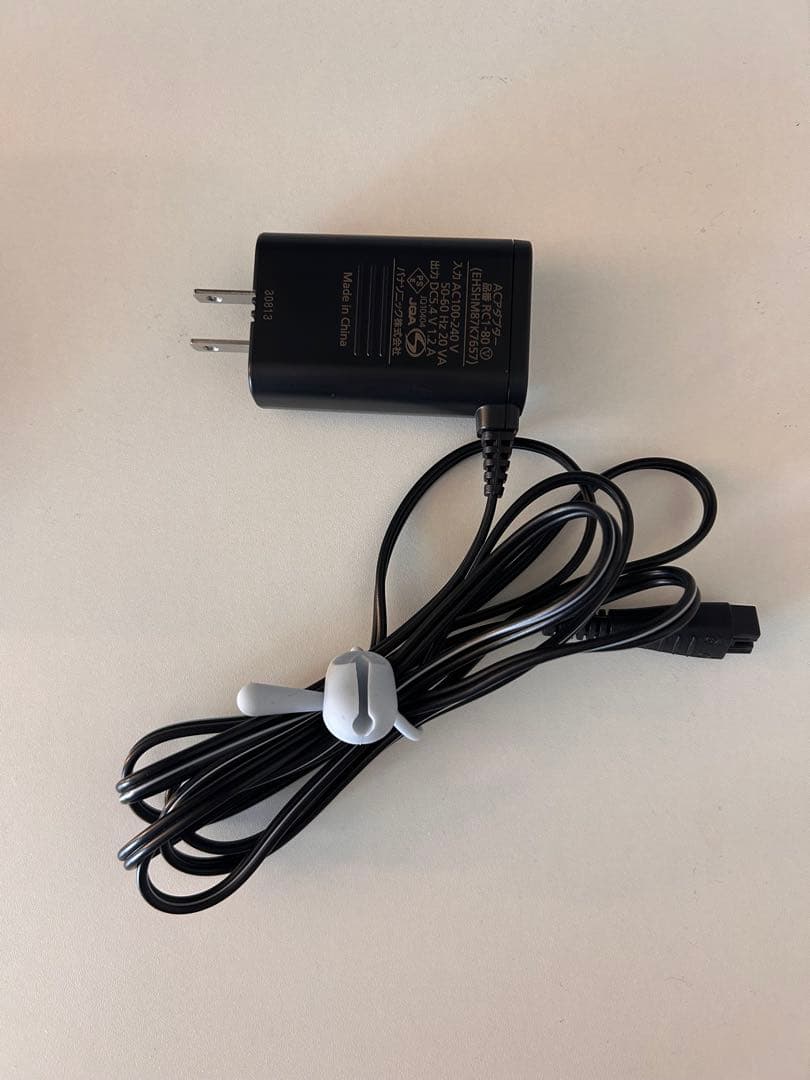 【美品】【充電器・説明書付】Panasonic バイタリフト かっさ