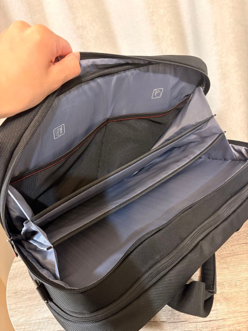 いちご❗️ サムソナイト 2way ビジネスバッグ ブラック