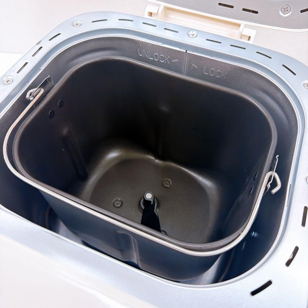 siroca 全自動ホームベーカリー SB-111 ホワイト パン焼き機