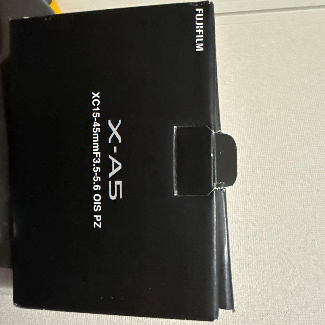 Fujifilm X-A5 コンパクトデジタルカメラ