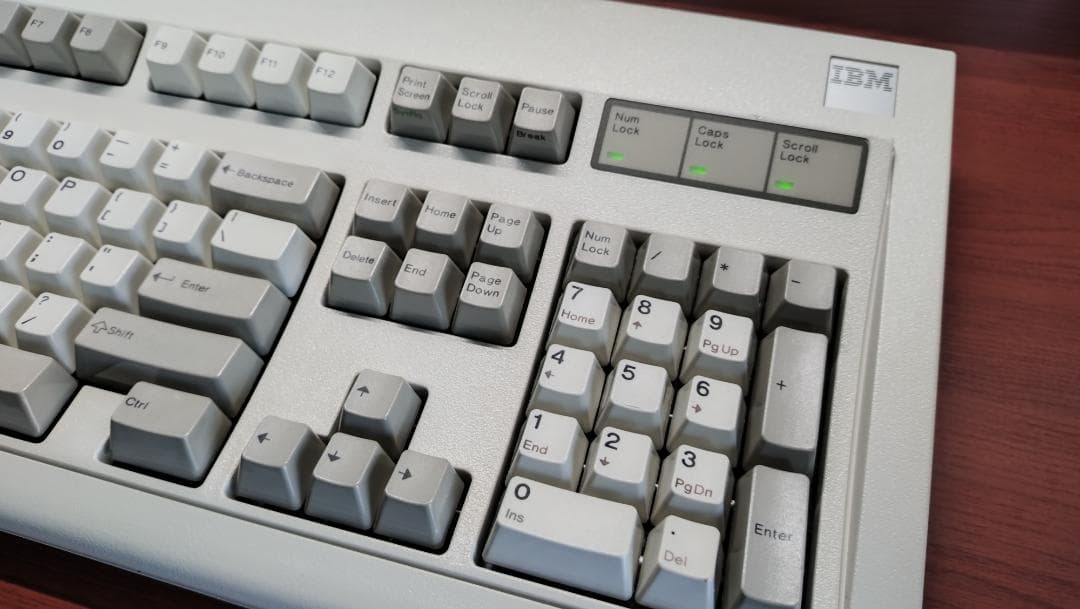 IBM Model M 1390131 角ロゴ動作確認済（1986-Aug-6）