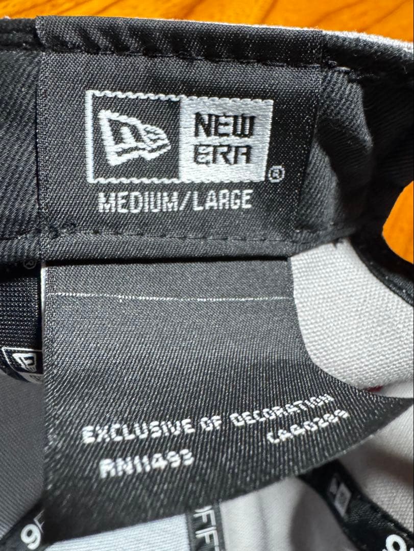 極美品 レアモデル ニューエラ 広島カープ キャップ スナップバック 2025年