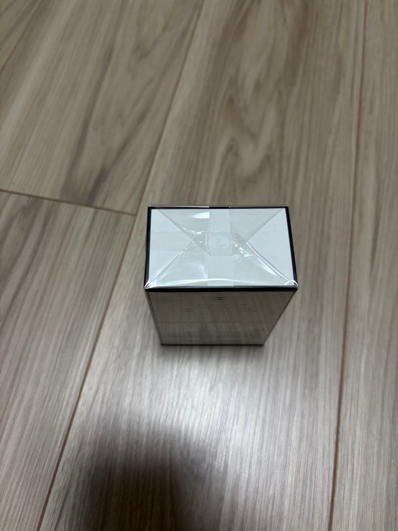 CHANEL N°5 L'EAU & LA CRÈME MAINセット