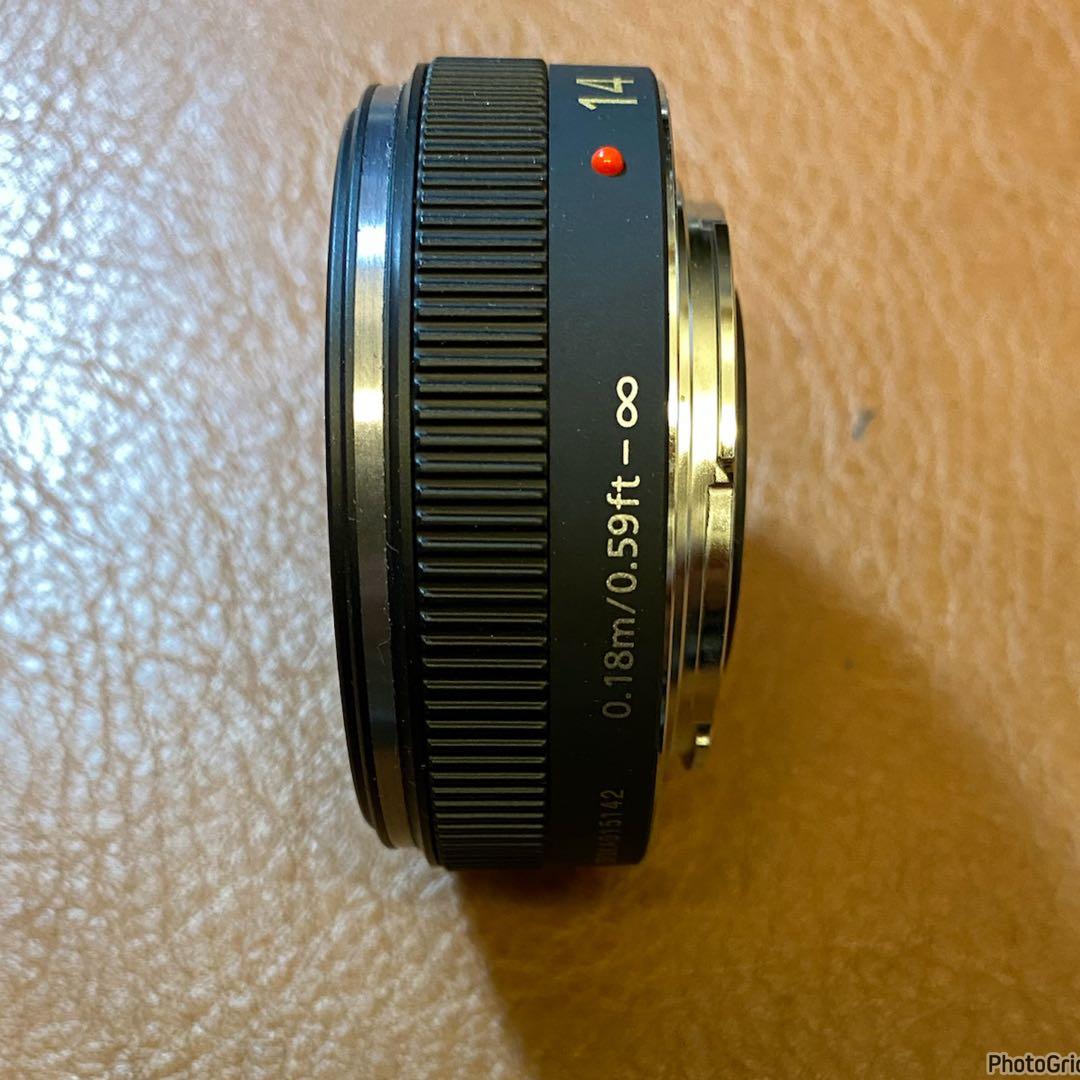 LUMIX 14mm 単焦点レンズ H-H014 パンケーキ　パナソニック