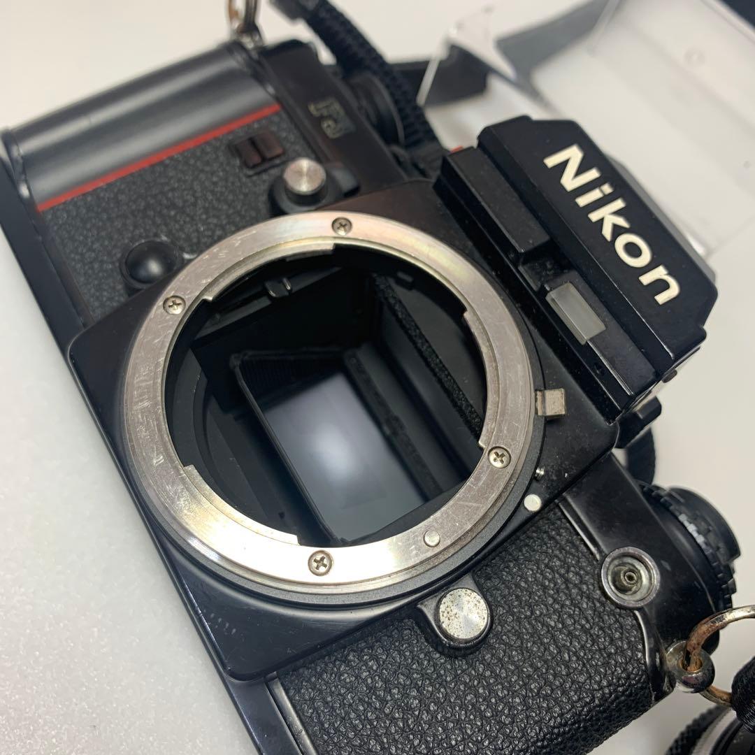 Nikon F3 NIKKOR 28mm F2.8 Ai-s 広角単焦点カメラ