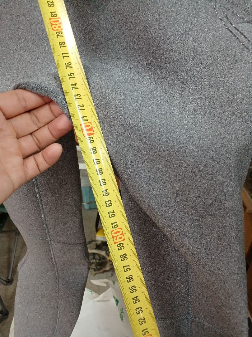 極美品『view』セミドライスーツグレー ネックエントリー 首バンド付