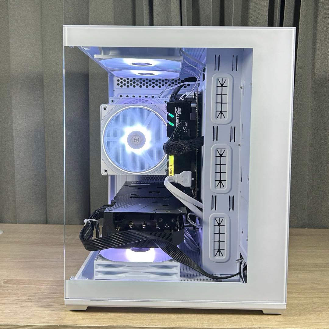 超高性能 白 ゲーミングPC RTX3070 Windows11 ワイルズ快適