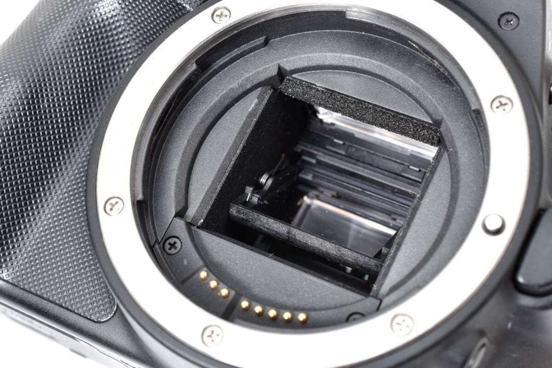 キヤノン CANON EOS Kiss X7 + 18-55mmレンズキット