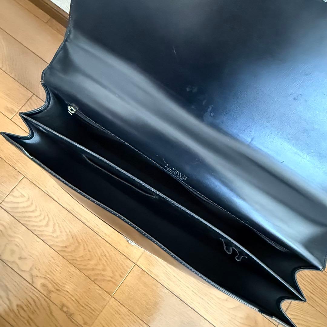 【美品】ロエベ　アナグラム　ディプロマティコ　ビジネスバッグ　ロゴ型押し　レザー