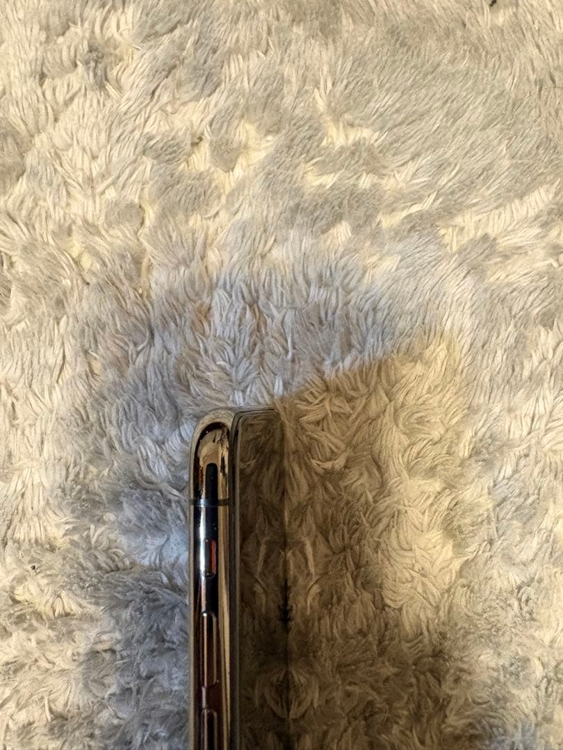 Apple iPhone X 256GB バッテリー100%