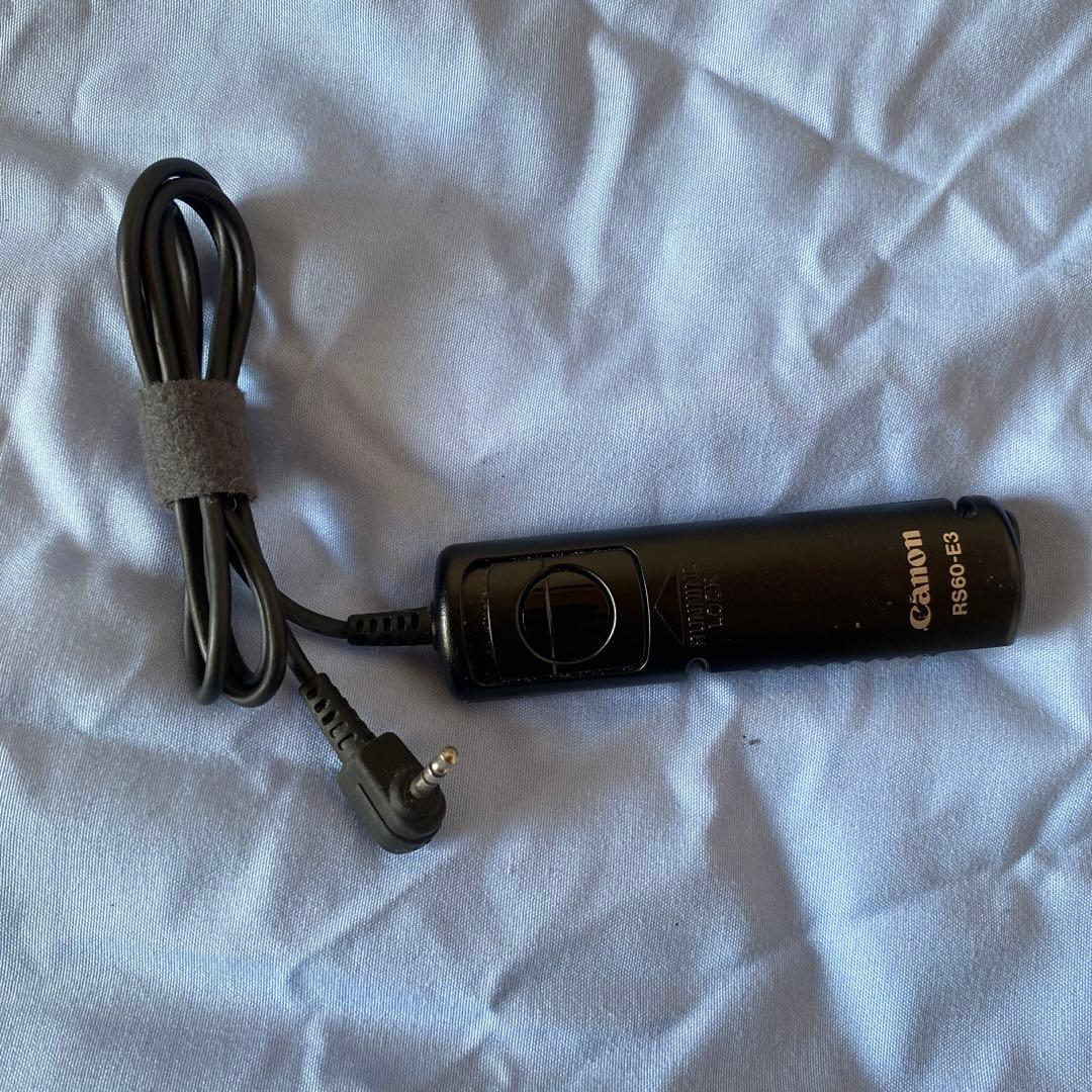 【処分価格】Canon EOS Kiss 本体 レンズ フィルター 等まとめ売り