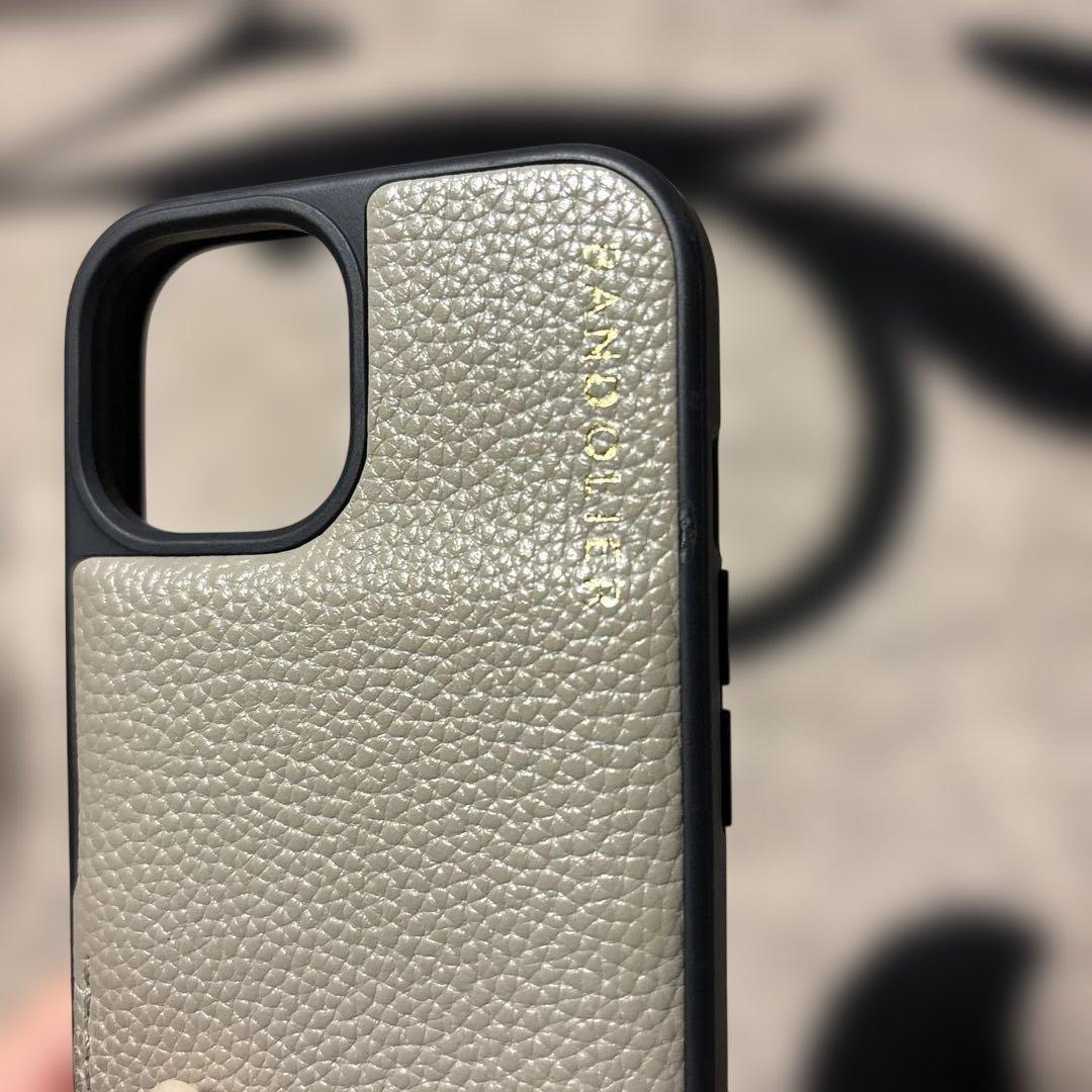 【iPhone15用】BANDOLIER EMMA エマ ライトトープ