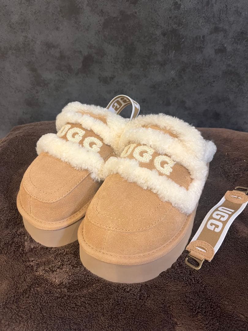 UGG アグ ブラウン 厚底サボサンダル 24CM