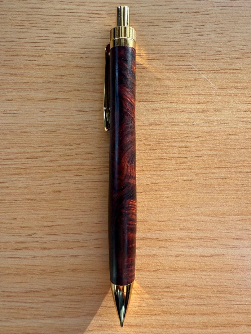 YkU工房 ココボロ瘤杢 木軸シャープペン 0.5mm