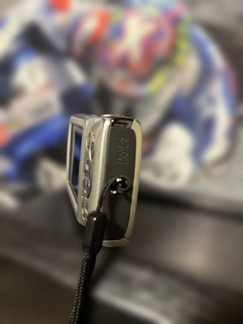 Canon IXY200 【動作未確認、ジャンク品】PC2333キャノンイクシー