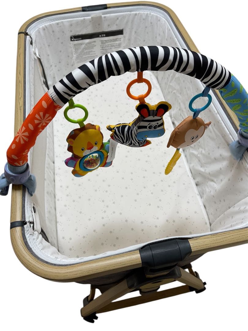 【美品】HZDMJ ベビーベッド 折りたたみ キャスター付き 新生児0-36ヶ月