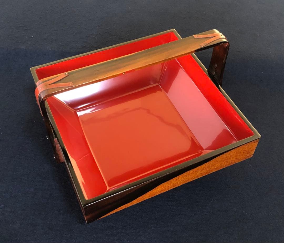 ‼️割引《R》黒柿内朱 手付 四方菓子器 食籠 喰篭 飾り金具 250820G1