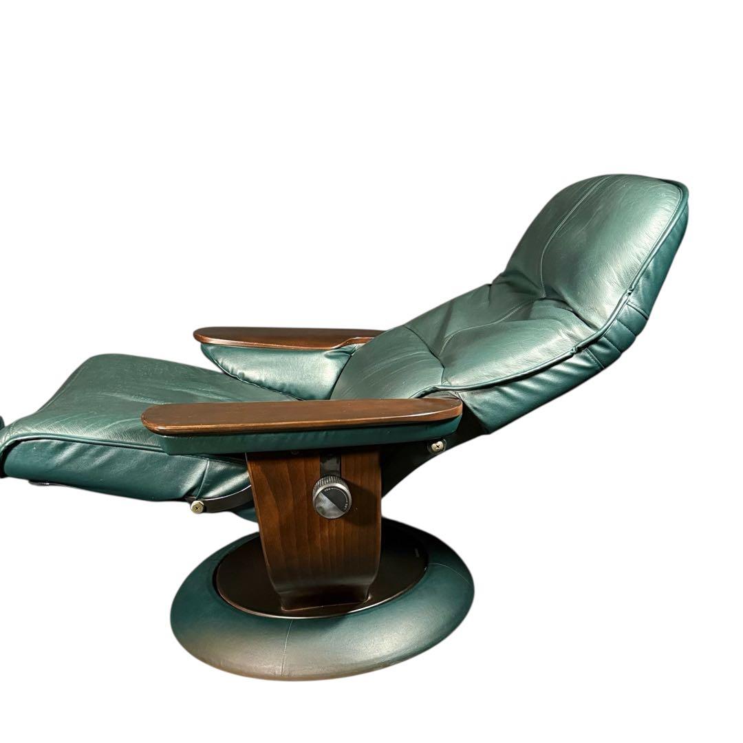 もなみり　本体のみ　HR732 カリモク 本革 リクライニング回転チェア