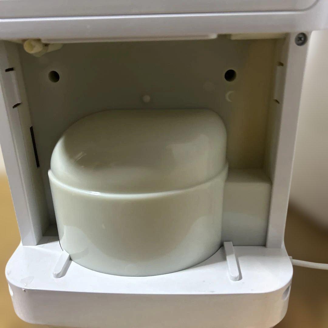 山善 衣類乾燥除湿機 YDC-C601(W)ホワイト 2022年製