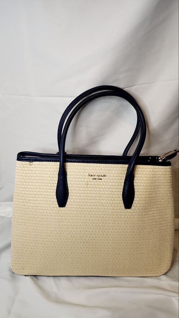 kate spade バッグ アイボリー/ネイビー　カゴ編み風トートバッグ　希少