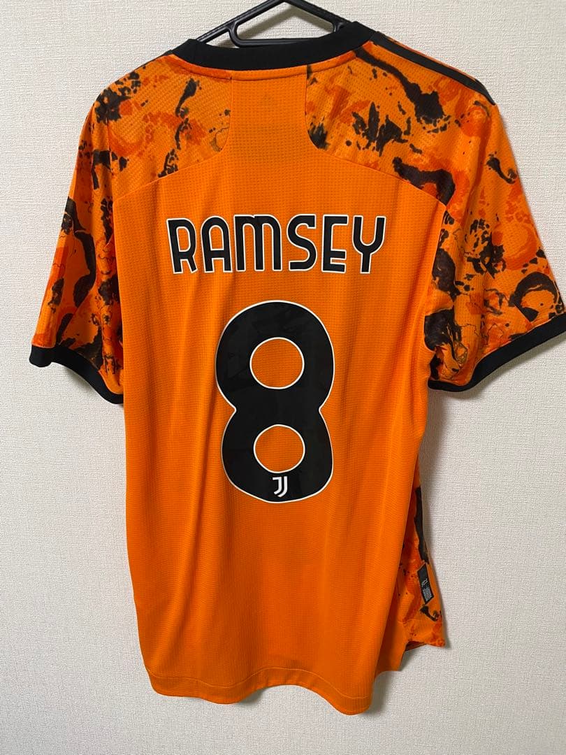 ユヴェントス　オーセンティックユニフォーム　ラムジー