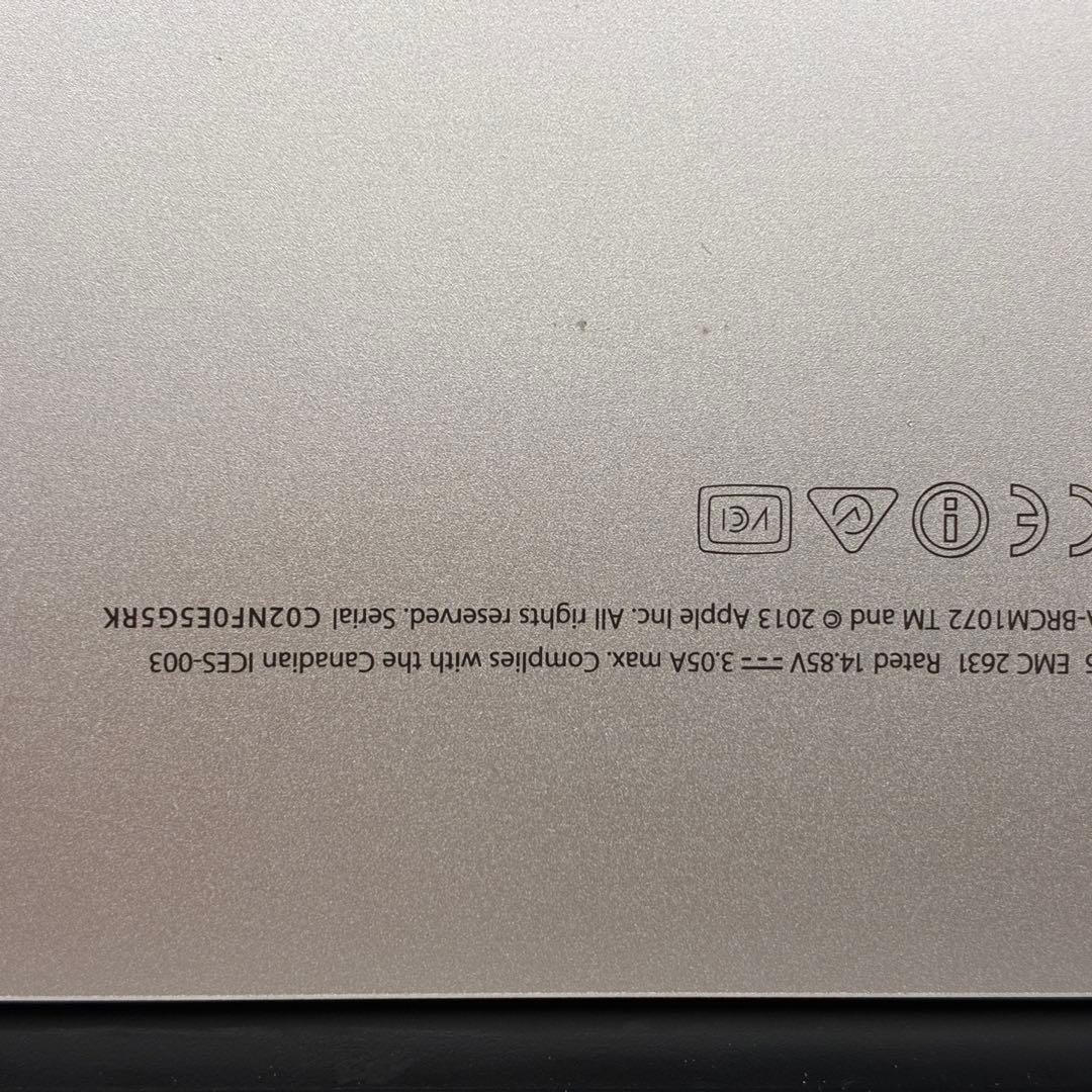 【美品】MacBookAir 11インチ Mid2014 US メモリ8g