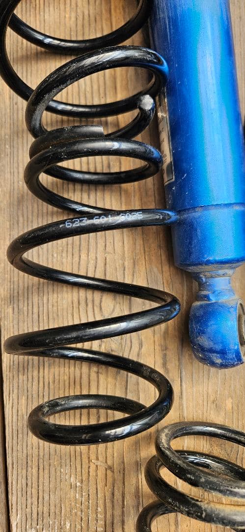 ブ*ン様 mh55s mh95s クスコ 車高調 ワゴンR