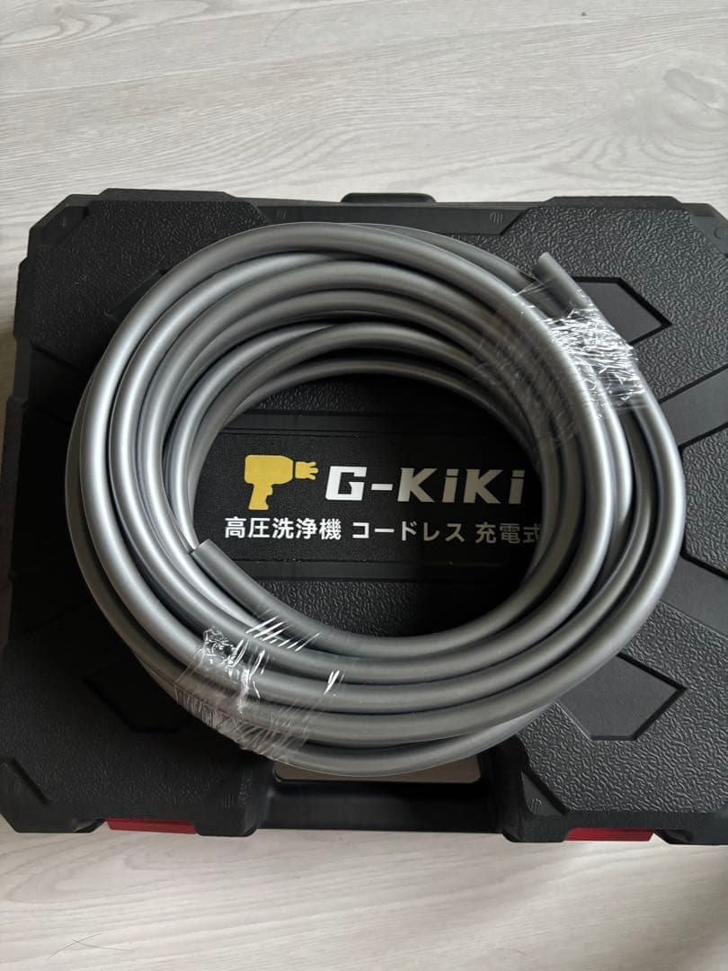 高圧洗浄機 コードレス 充電式 20000mAhバッテリー２個 LED残量表示