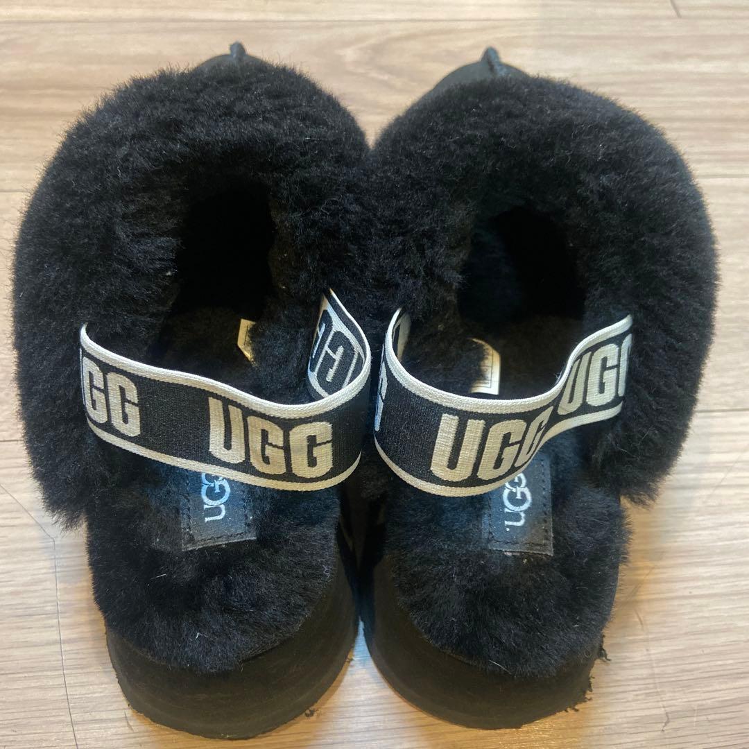 靴 ugg funkette black