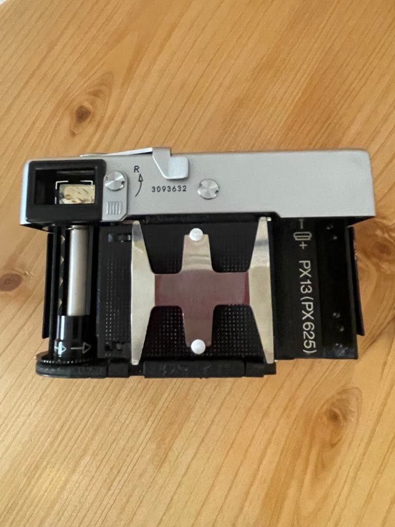 【完動品・美品】Rollei 35 ローライ35 シルバー　ドイツ製　露出計OK