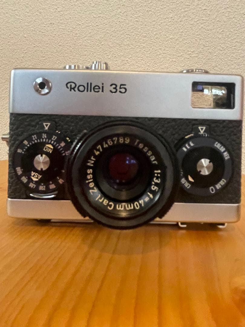 【完動品・美品】Rollei 35 ローライ35 シルバー　ドイツ製　露出計OK