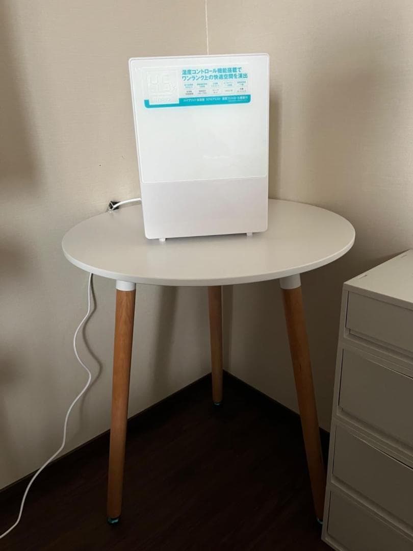 A丸テーブル カフェテーブル Probasto イームズ ダイニングテーブル 食