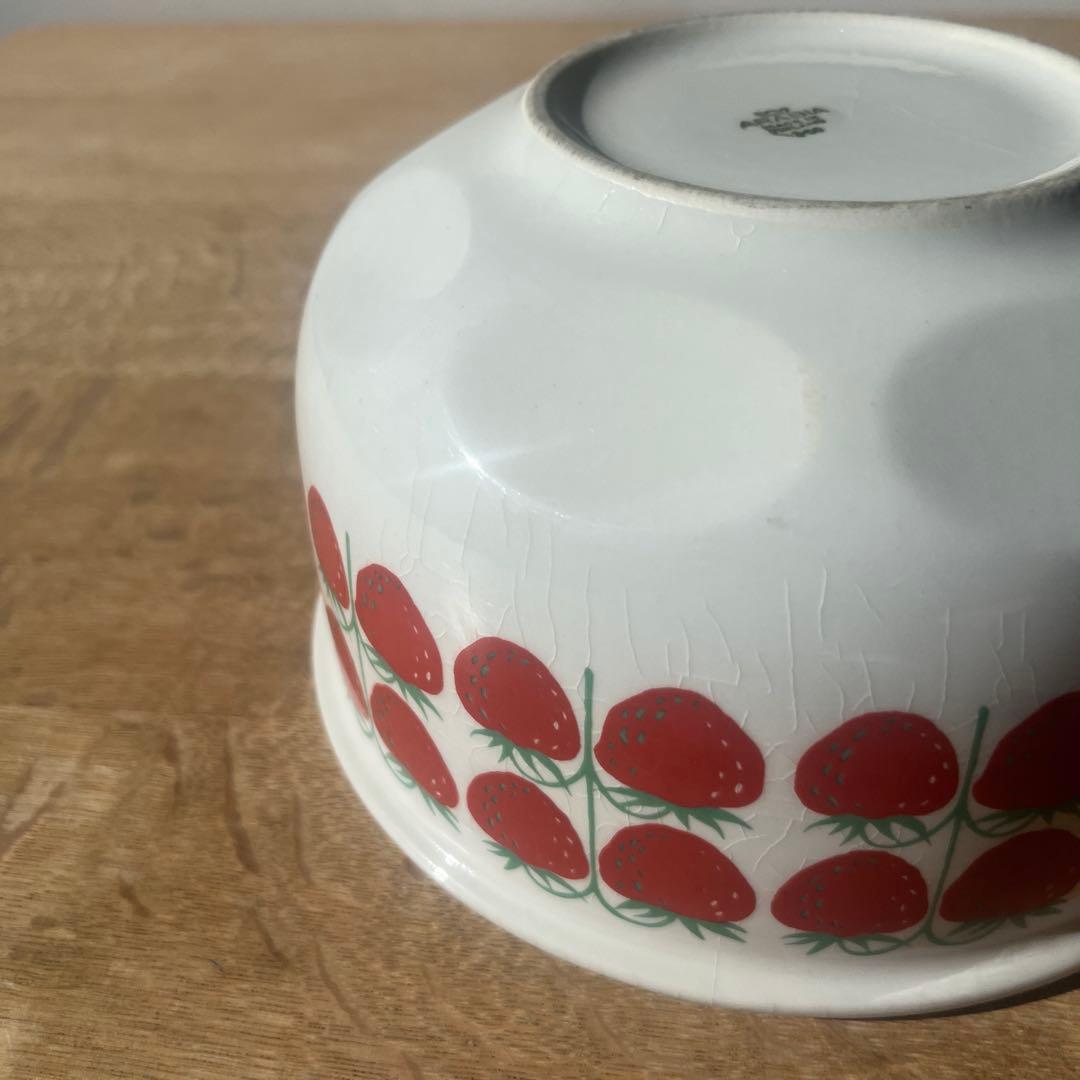 Arabia ボウル　いちご