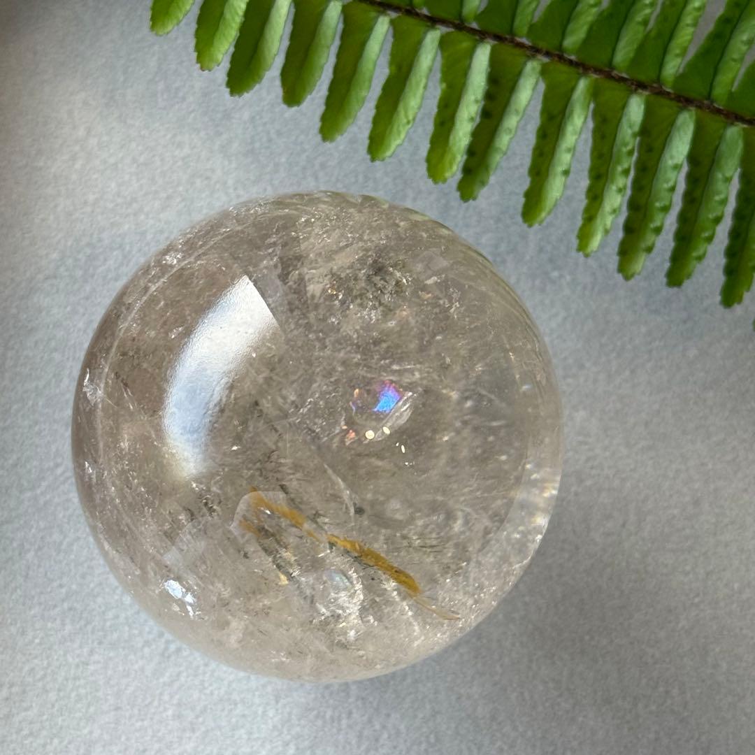 ライトスモーキークォーツ　スフィア　リモナイトイン　ブラジル産　天然石