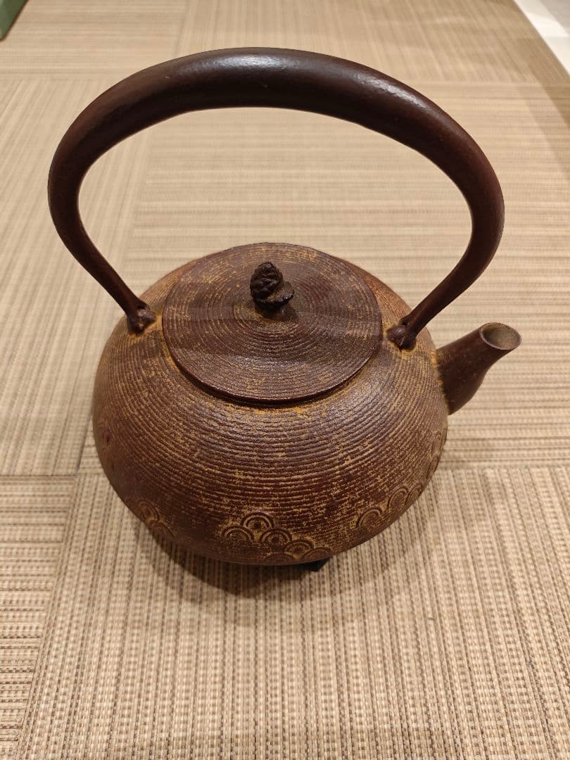 南部鉄器　鉄瓶(佐藤 勝久 作)　幸工芸