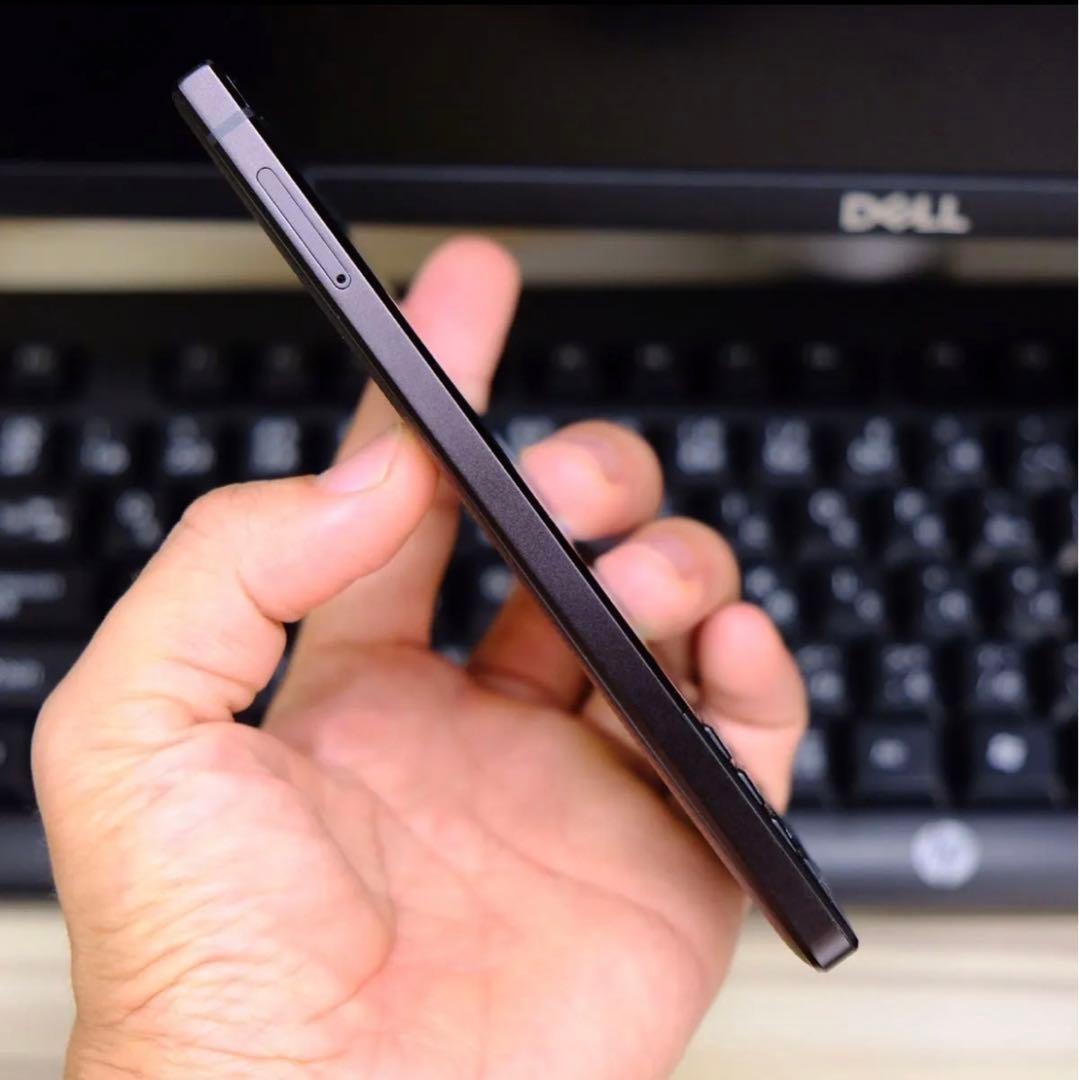 【美品】ブラックベリーKEY2 128GB ＋ケース