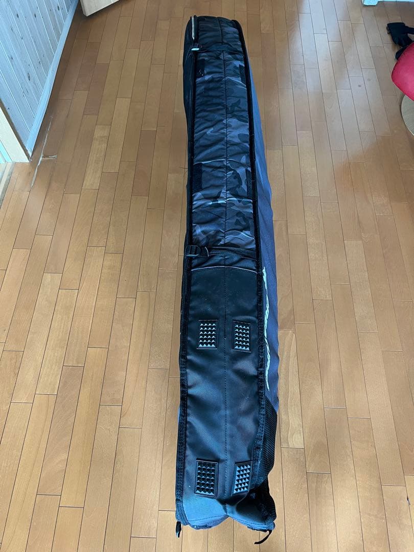 Creatures サーフボードケース ブラック　3枚用