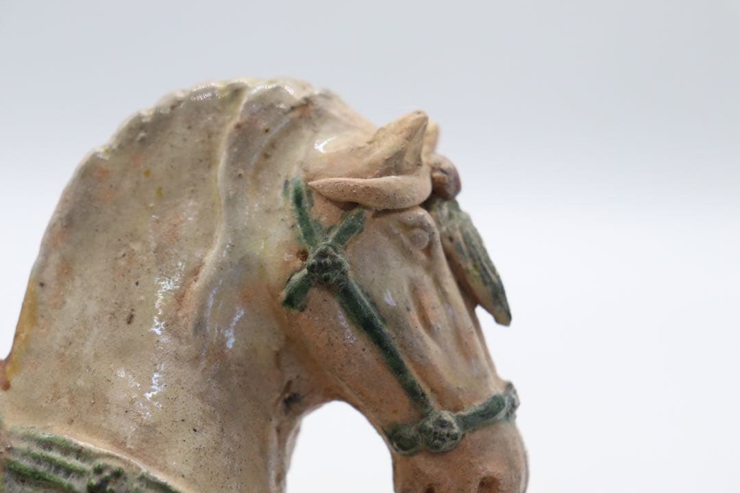 貴重　唐三彩　踏馬　紅木箱　時代物　送料込み250118