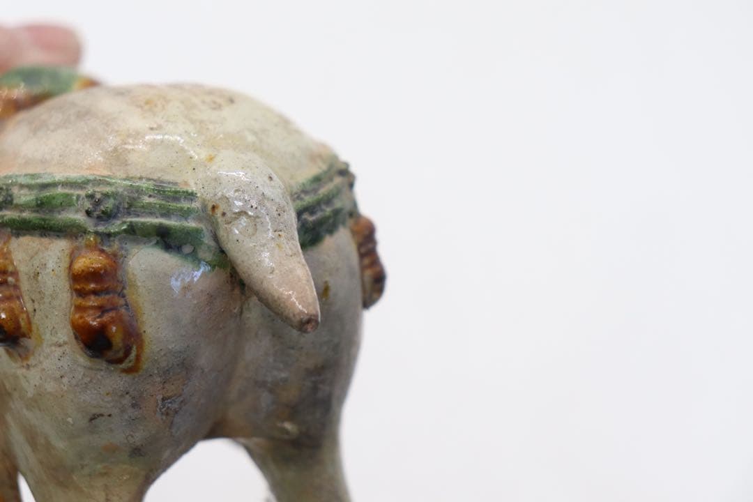 貴重　唐三彩　踏馬　紅木箱　時代物　送料込み250118