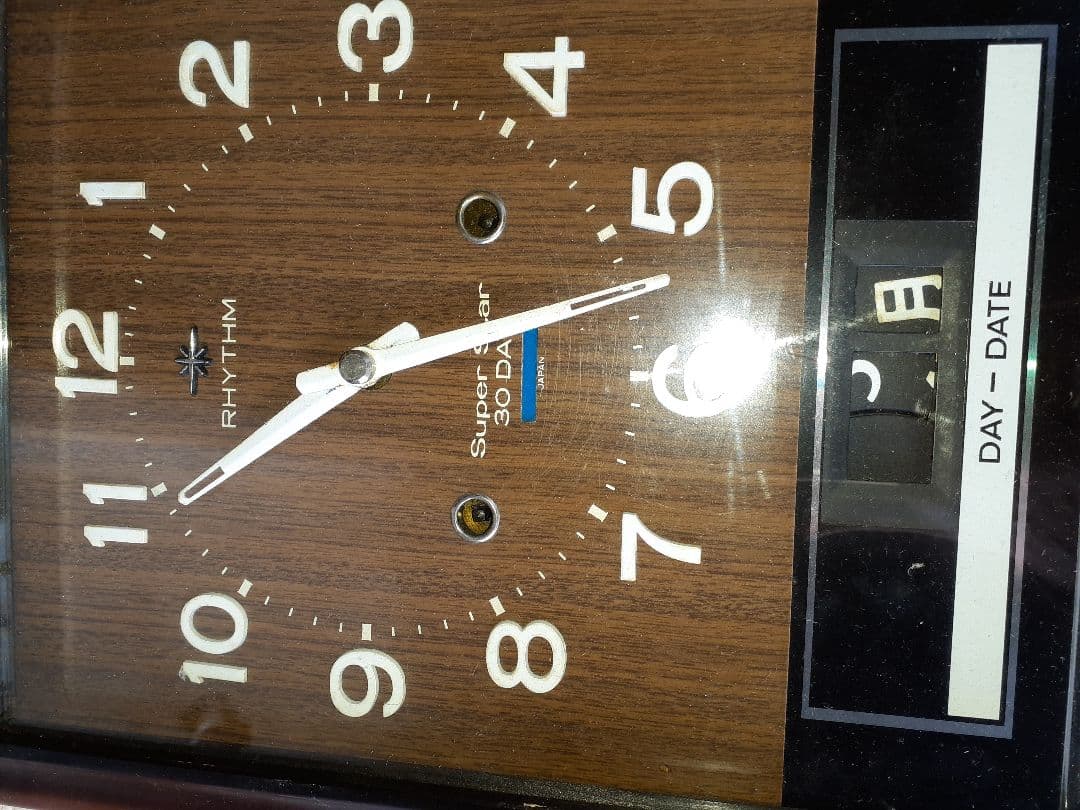 掛け時計ゼンマイ式