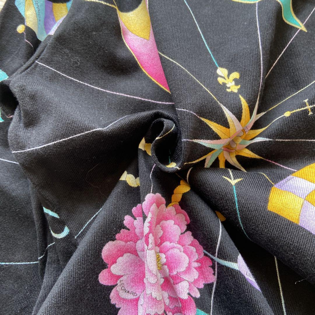 美品　レオナール　花柄ニットカーディガン　ブラック　綿　M 金ボタン　フラワー