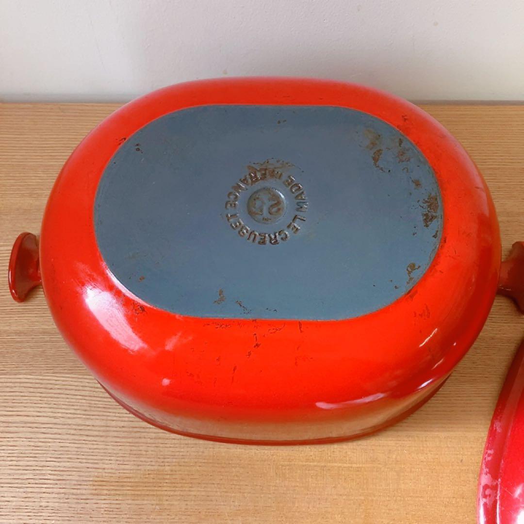 ル・クルーゼ　ヴィンテージ　ママ　ココットオーバル　２５cm　レッド